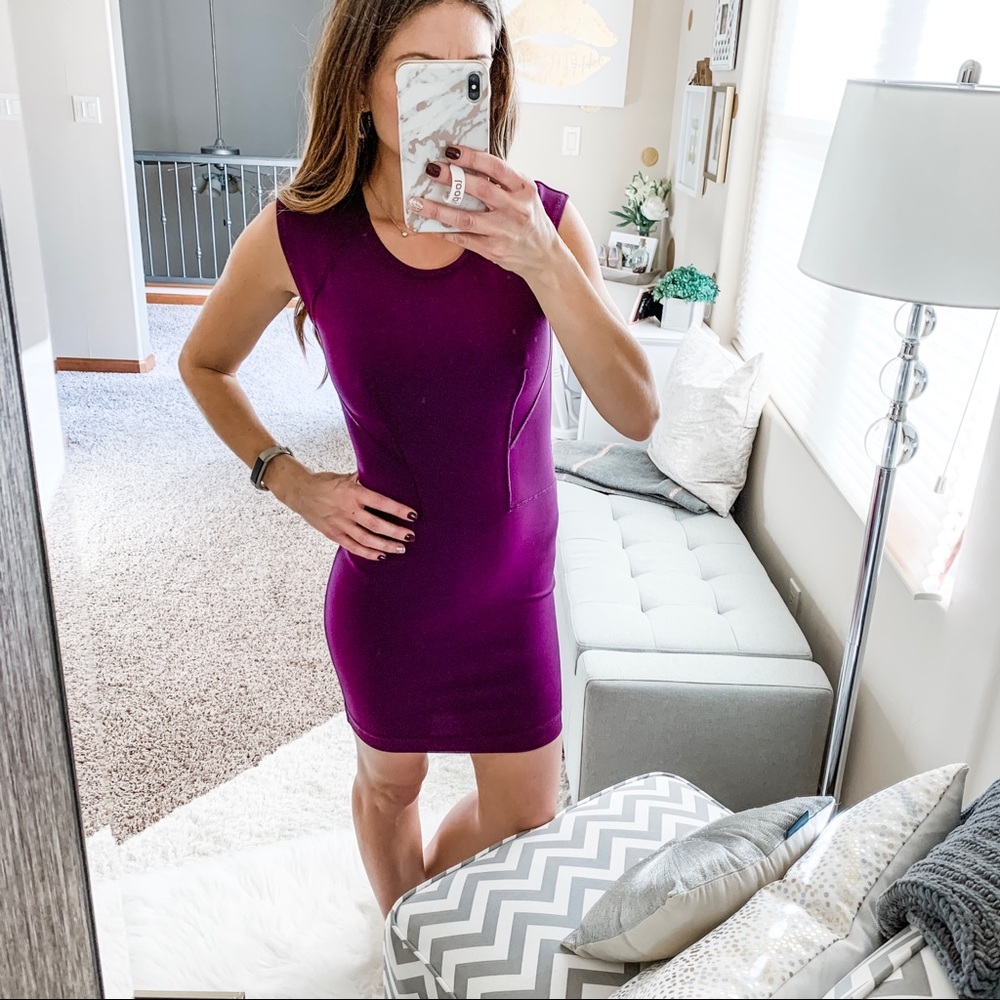 French Connection Capped Sleeved Dress